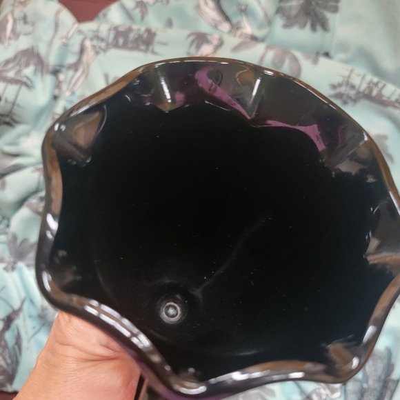 Vintage L.E. Smith Black Amethyst Glass Trophy Vase ~ Embossed Dancing Nymphs - Picture 13 of 16